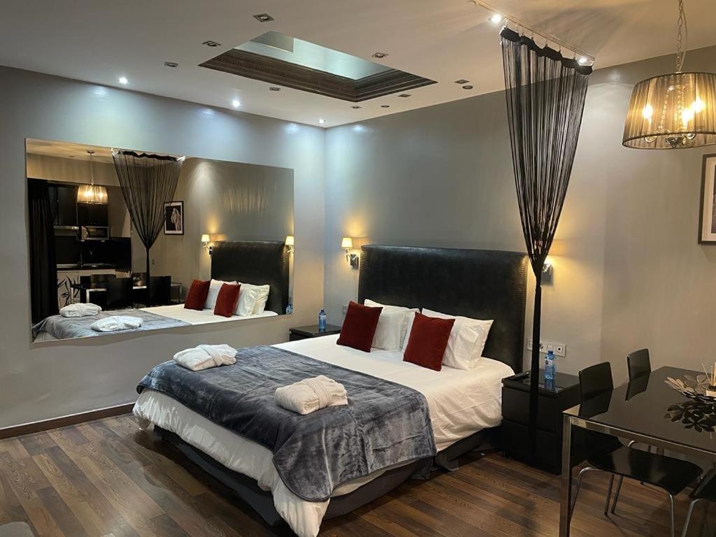 Luxury Suite Hotel Puerto Banus Marbella Exterior foto